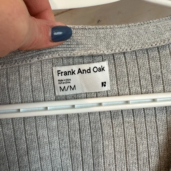 Frank and Oak | Grey Button Front Cardigan - Picture 5 of 8